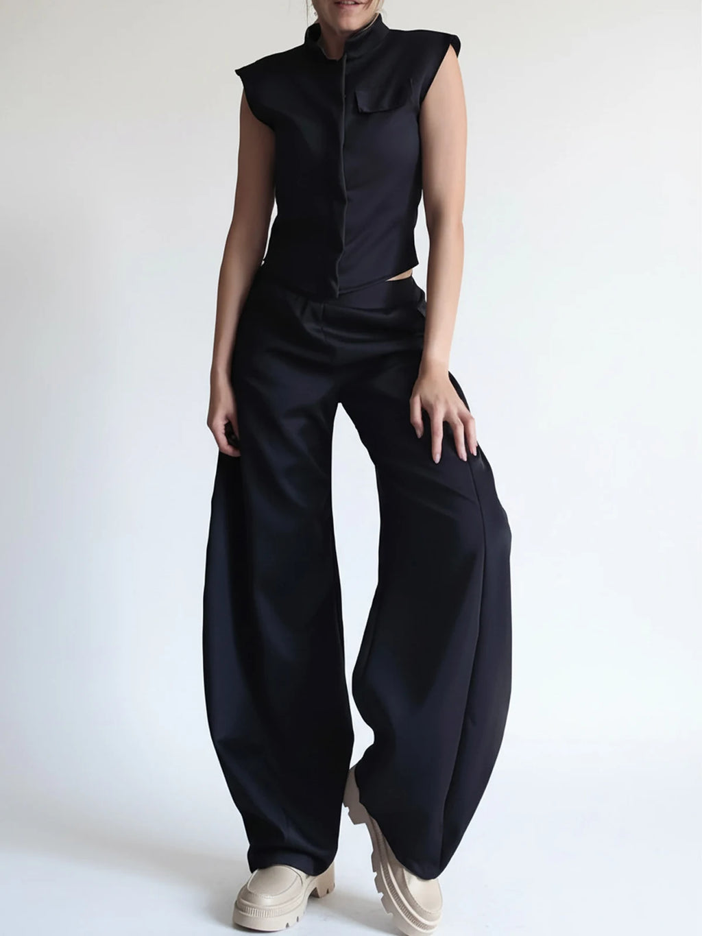 Top/Chaleco Negro Oasis