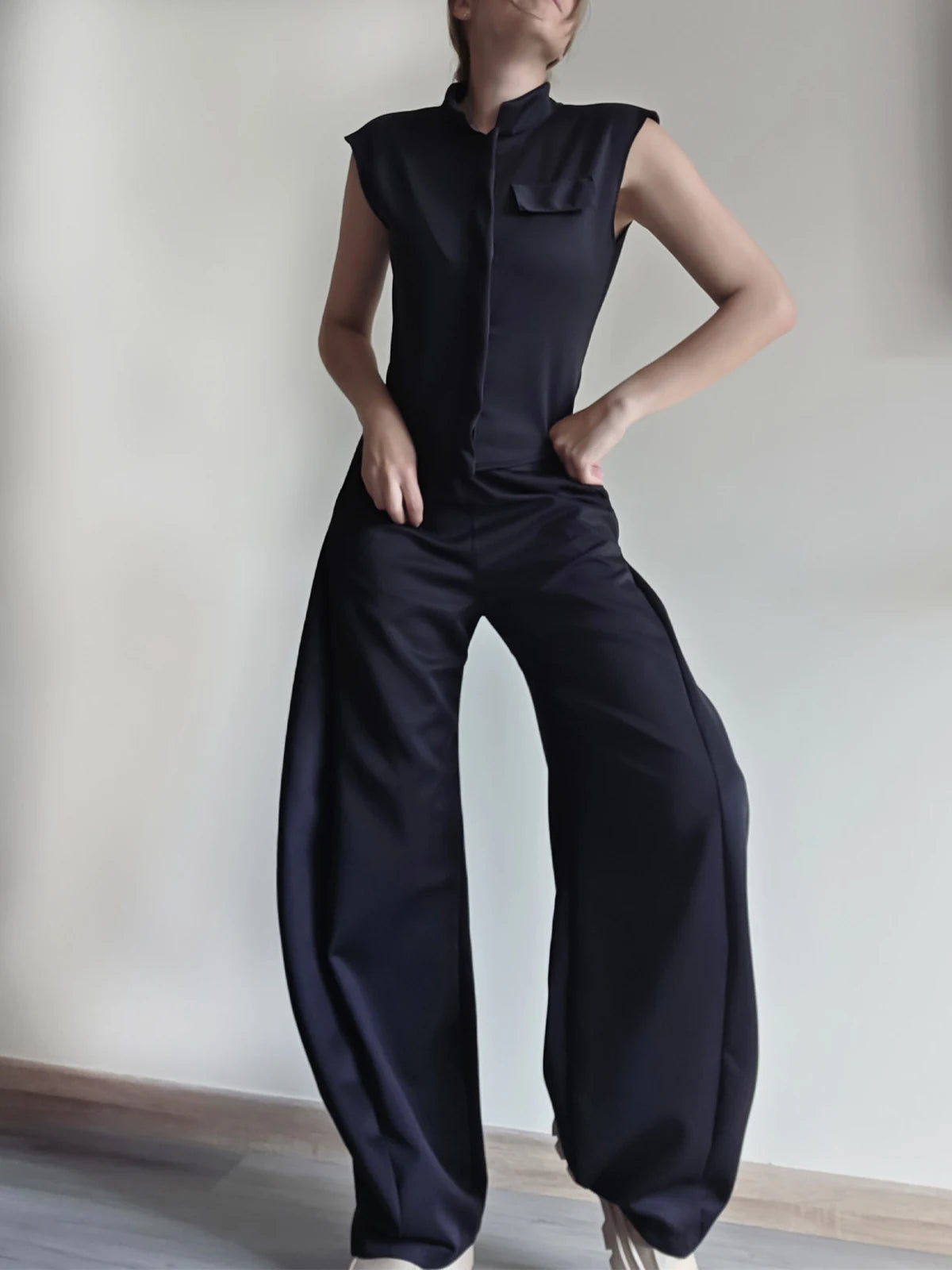 Top/Chaleco Negro Oasis