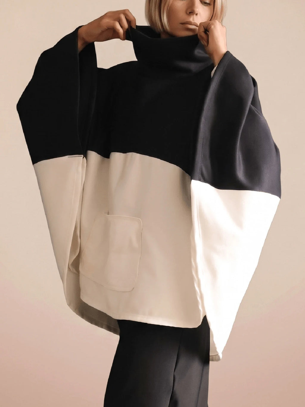 Capa Poly