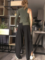 Top Gaia - Cortes Asimétricos Cuello Semi Alto - Imagen 10