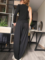 Top Gaia - Cortes Asimétricos Cuello Semi Alto - Imagen 3